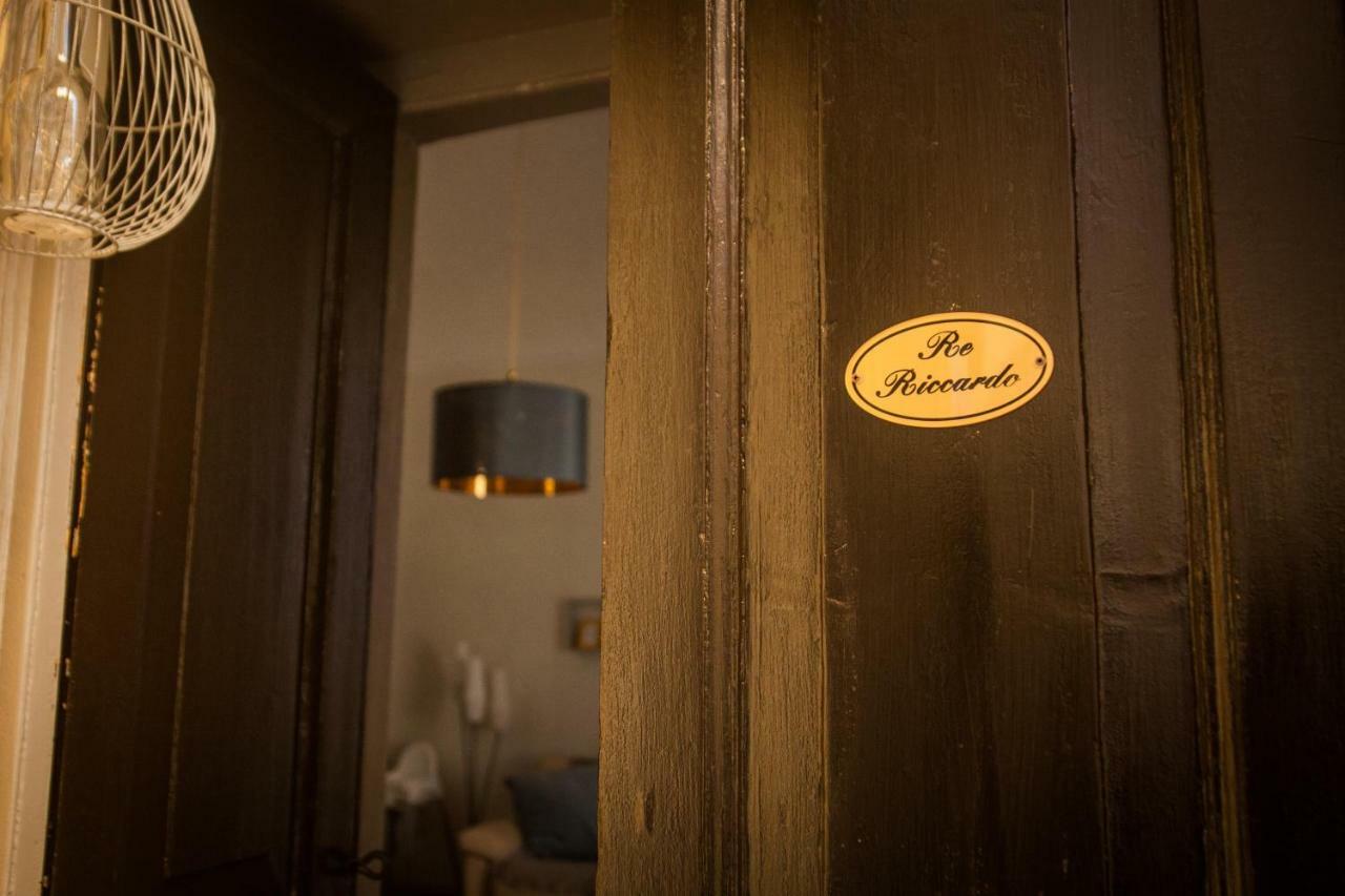 Suite Re Riccardo カゼルタ エクステリア 写真